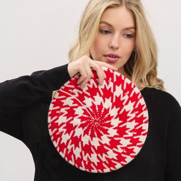 Classic Houndstooth Knit Beret Hat Women’s Winter Warm Stylish One Size - Picture 3 of 6